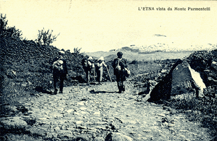 Etna itinerari versante ovest: Monte Gallo sino al rifugio della Galvarina.