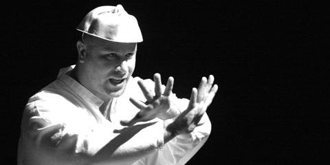 “Malalunanuova”: lo spettacolo teatrale di Vincenzo Pirrotta a Ragusa Ibla