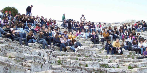 In estate, gli autori classici rivivono a Segesta