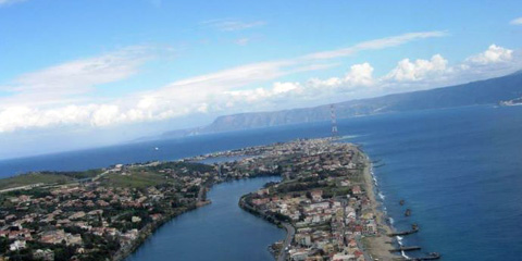 Cariddi, tra mitologia greca l’incontro di due mari.