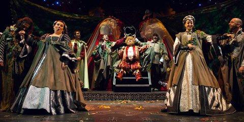 In scena “Le allegre comari di Windsor” per la stagione “Donne. L’altra metà del cielo” del Teatro Stabile di Catania