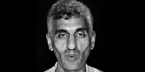 “Poveri noi” i ritratti a sostegno dei senza dimora. Intervista a Fabrizio Villa.