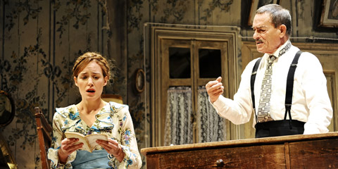 “La scuola delle mogli” di Molière al teatro Verga di Catania.